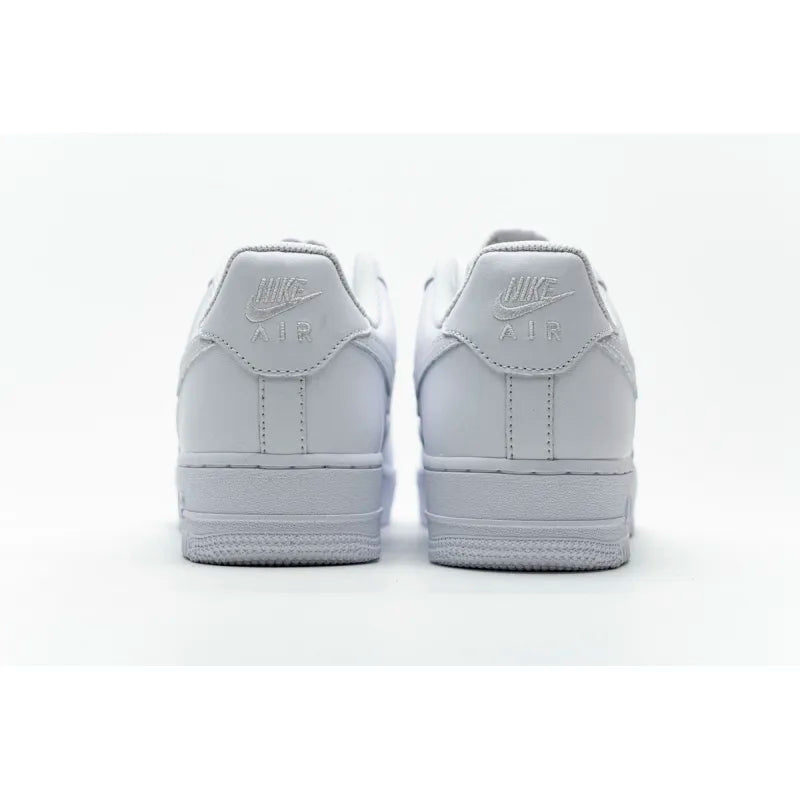AIR FORCE 1 TRIPLE WHITE